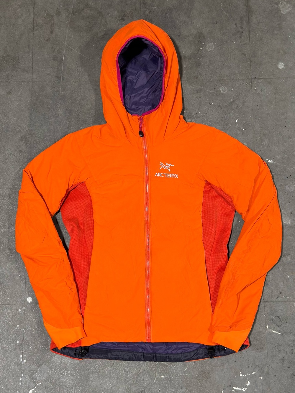 Arcteryx Atom LT Hoody Women's Insulated Lightweight Jacket Orange Purple Medium
